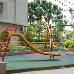 Comfortable Studio @ Green Bay Pluit Apartment By Travelio